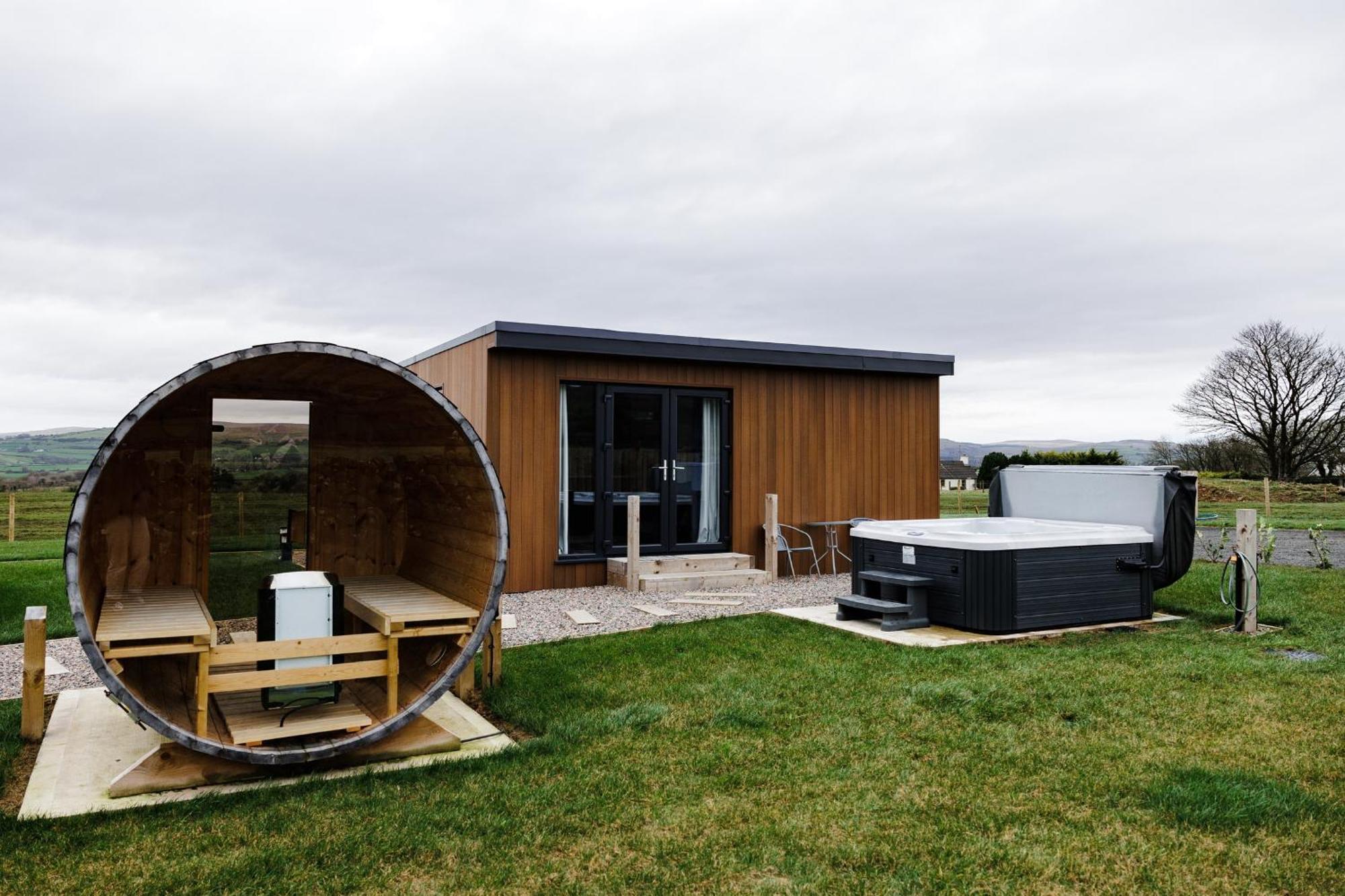 Slemish Hideaway - Funky Pheasant Villa Broughshane Екстериор снимка
